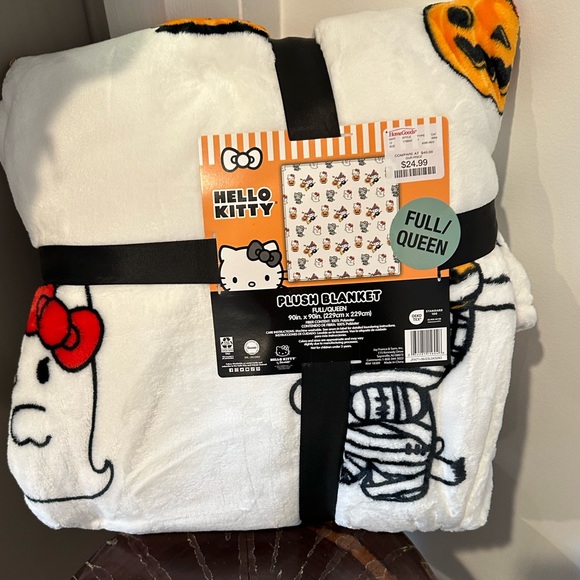 Hello Kitty Other - New Halloween Hello Kitty Blanket Full/Queen